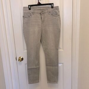 Women’s Light Gray Jeans Size 12